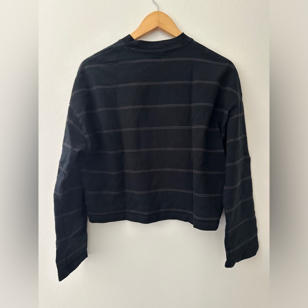NIKE - boxy crop long sleeve - Picture 2 of 4